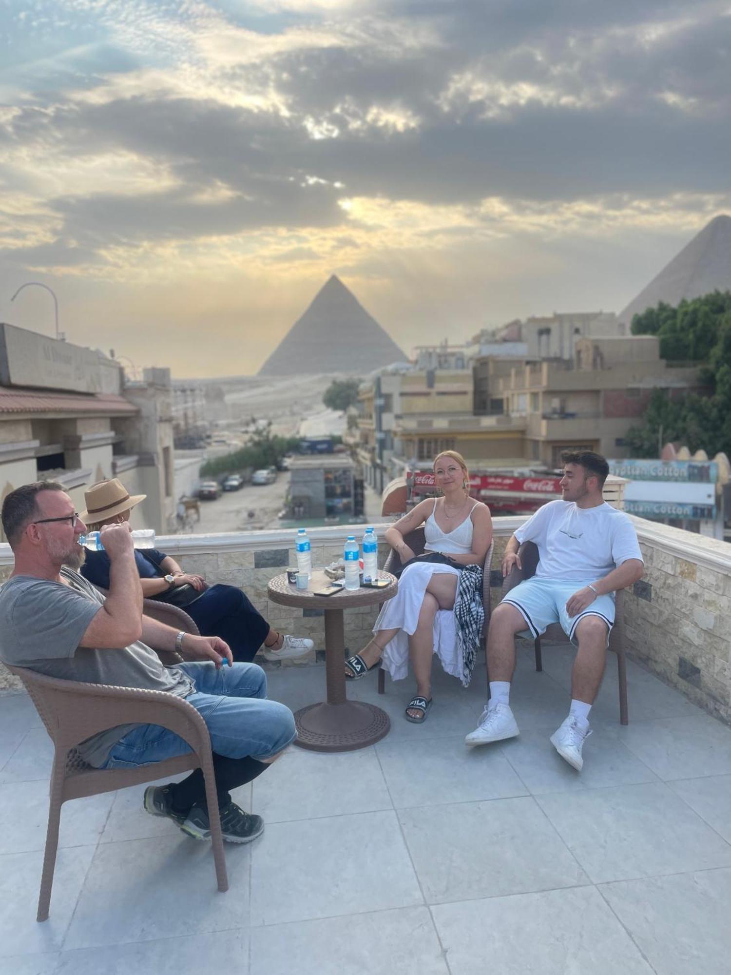 King Ali Pyramids View Inn Kafret el-Gabal Exterior foto