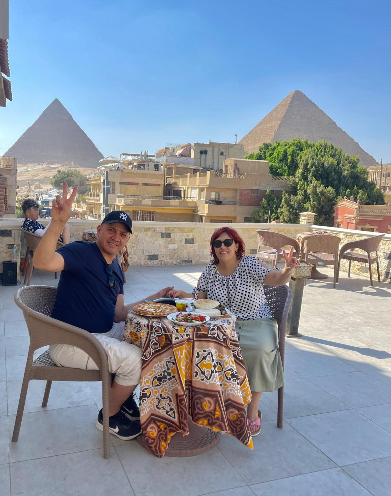 King Ali Pyramids View Inn Kafret el-Gabal Exterior foto