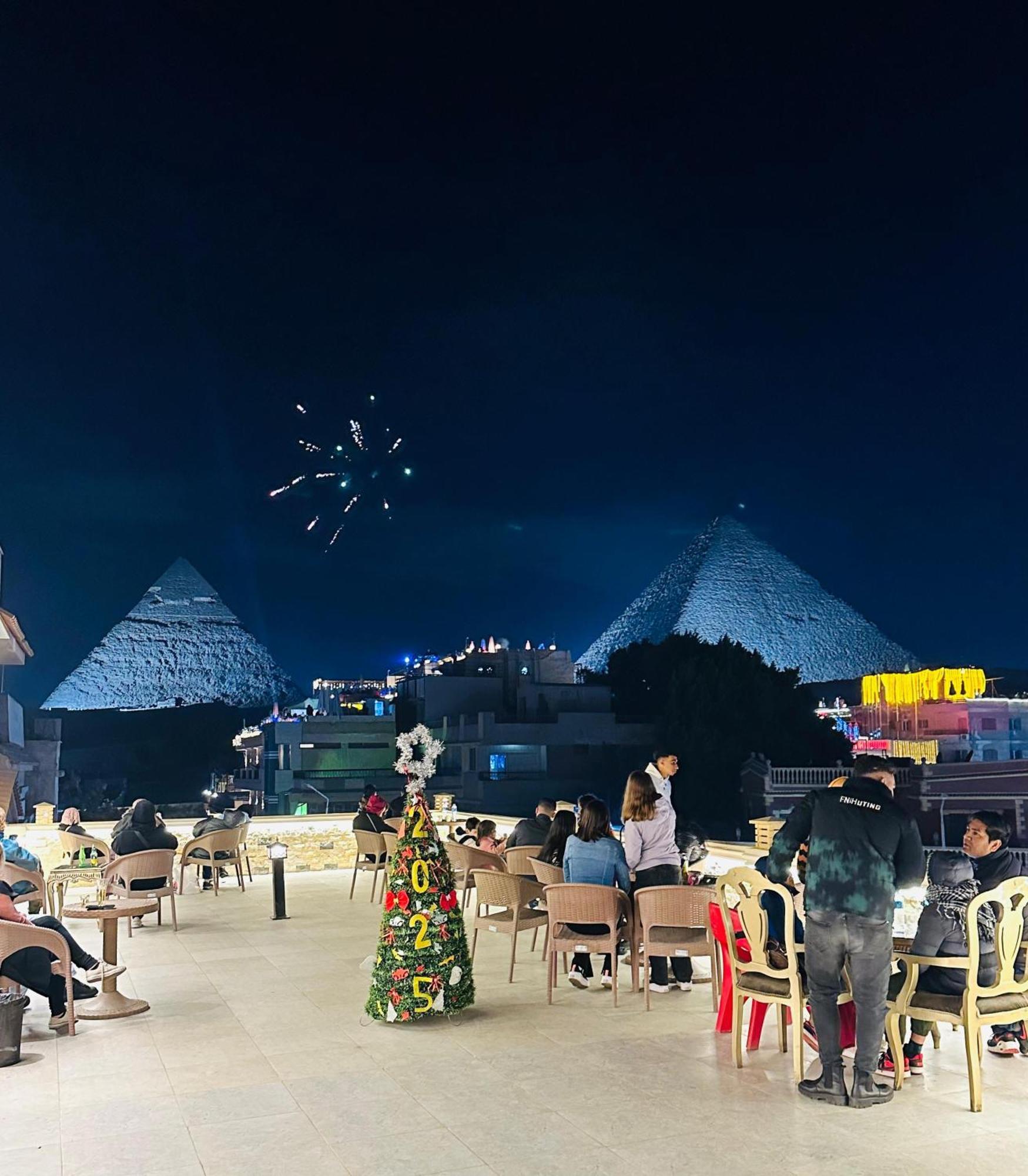 King Ali Pyramids View Inn Kafret el-Gabal Exterior foto